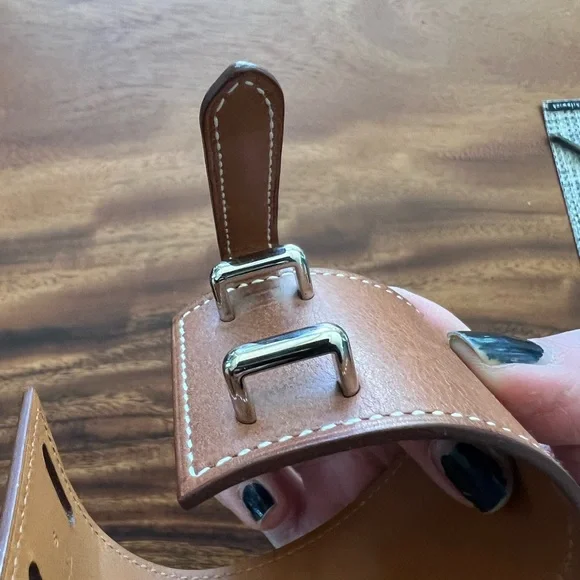 Hermes Izy Leather Bracelet - Picture 7 of 11